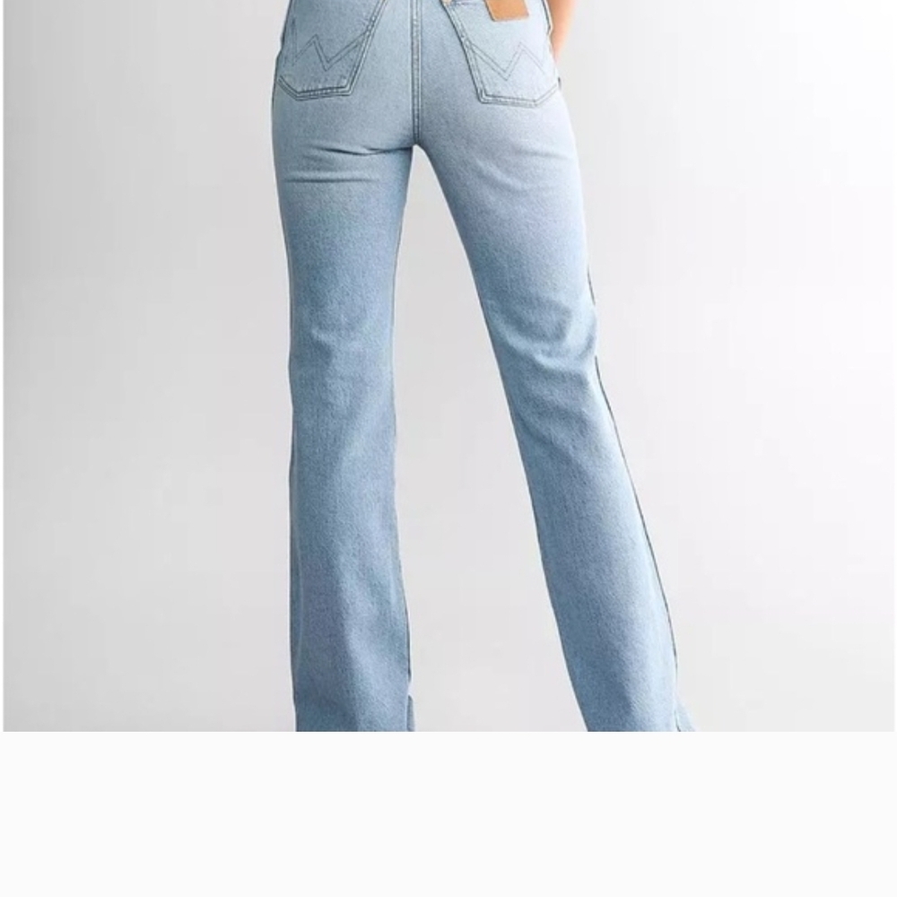 Wrangler Sky Blue High Rise Women's Jeans - Picture 4 of 12